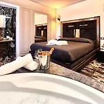 Black Hydro Μοντεκατίνι Τέρμε