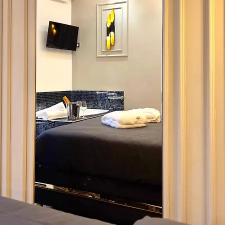 Black Hydro 아파트 *