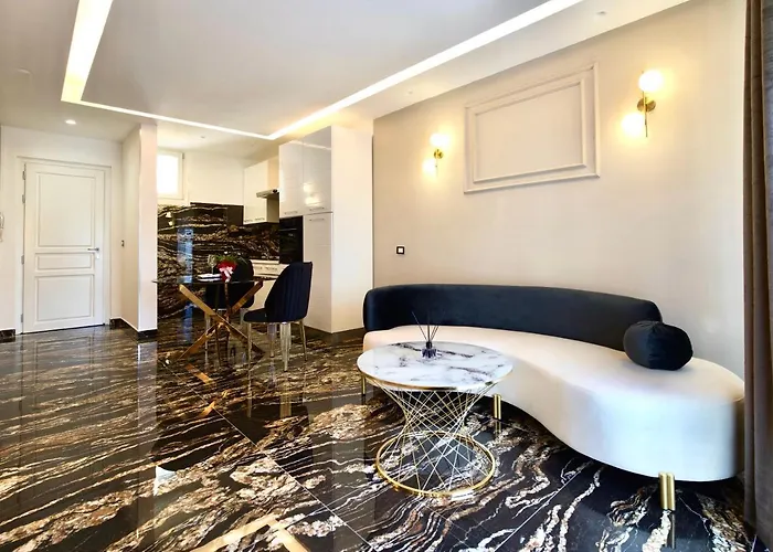 Black Hydro Apartamento